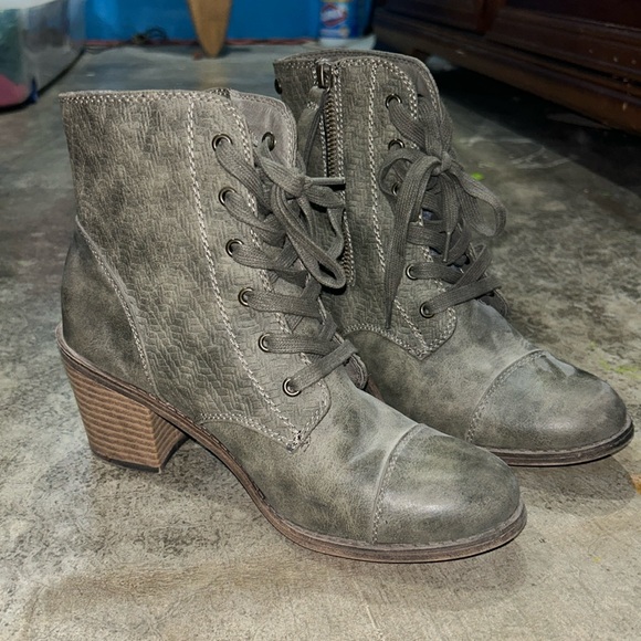 Ankle boots - Picture 1 of 1